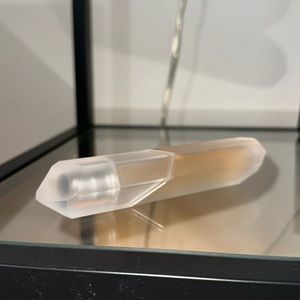 KKW crystal perfume